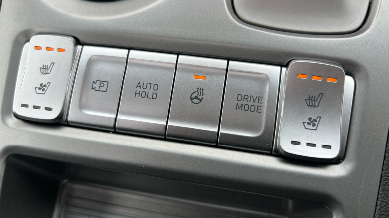 Hyundai KONA 150kW Ultimate 64kWh 5dr Auto Electric Hatchback